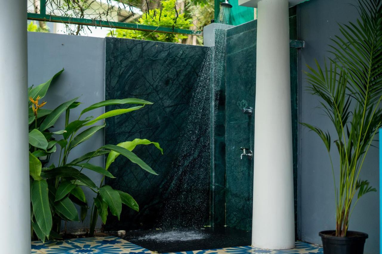 Elivaas 5 Bhk With Pvt Pool, Entertainment Room & Glass House - Bludoor Marmagao Экстерьер фото