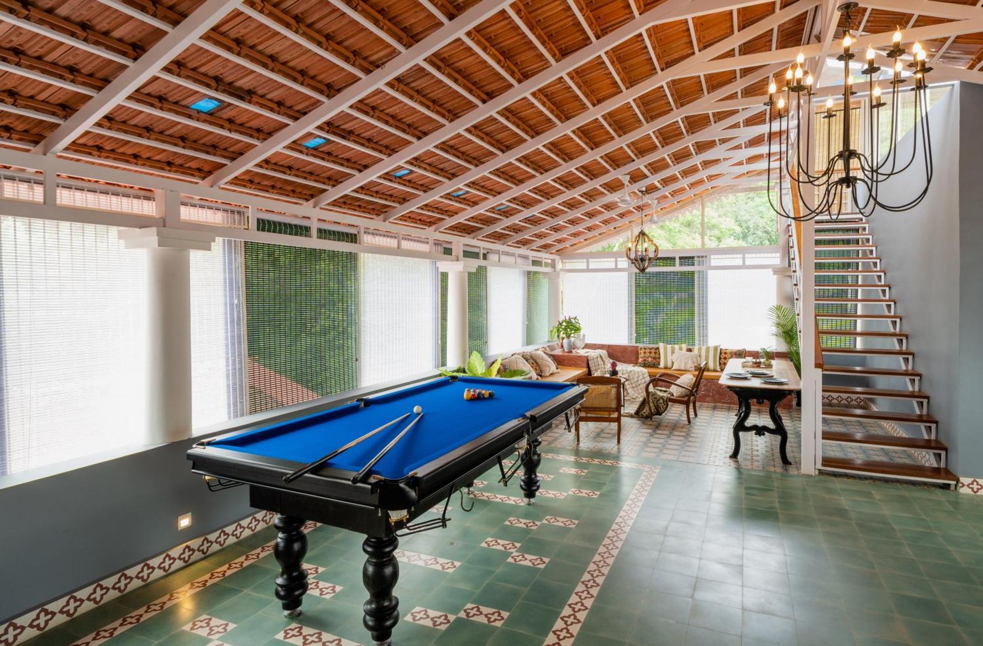 Elivaas 5 Bhk With Pvt Pool, Entertainment Room & Glass House - Bludoor Marmagao Экстерьер фото